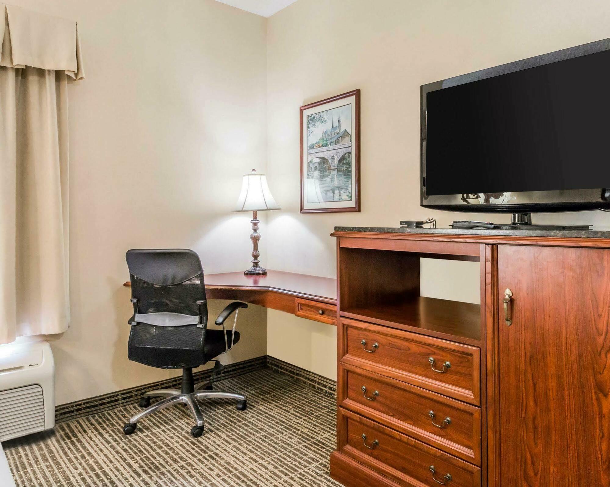 Quality Inn Pooler - Savannah I-95 מראה חיצוני תמונה